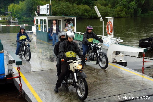 Bild: Querung der Saale in Wettin.