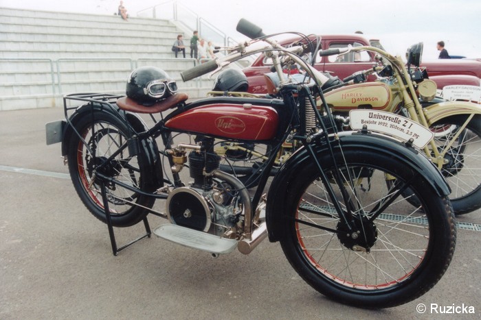 Bild: Ziel der Tagesausfahrt war das Expo-Gelände in Ferropolis bei Gräfenhainichen.