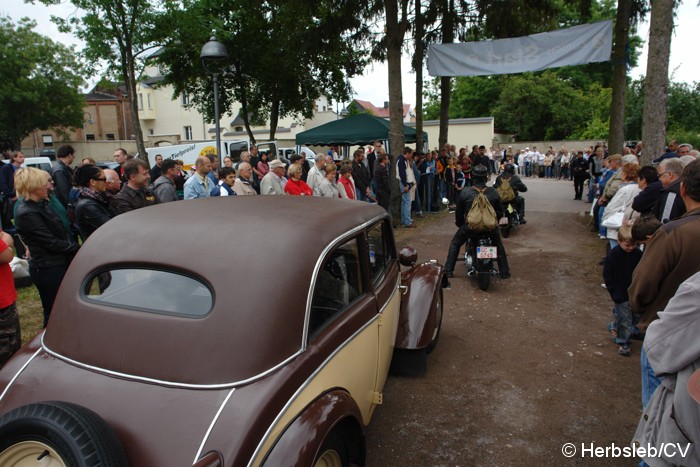 Bild: Start zum Naturhof Zellewitz im Saaletal.