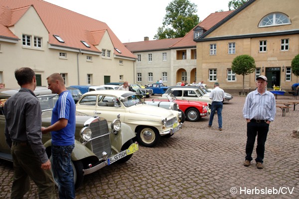 Bild: Abschlussveranstaltung auf dem Gutshof in Mößlitz.