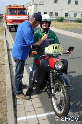 Eine Durchschnittsgeschwindigkeit von 28 km/h von Wolfen bis nach Großzöberitz: Die Sonderprüfung reichte über mehrere Kilometer und war deshalb auch nicht einfach zu meistern. Bild: Eine Durchschnittsgeschwindigkeit von 28 km/h von Wolfen bis nach Großzöberitz: Die Sonderprüfung reichte über mehrere Kilometer und war deshalb auch nicht einfach zu meistern.