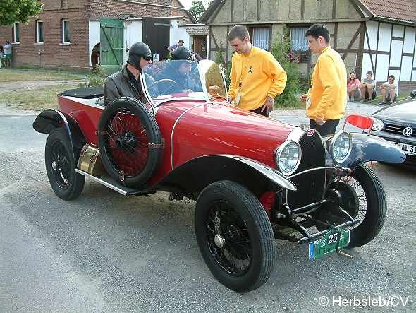 Bild: Im Ort Tornau v. d. Heide erfolgte eine Durchfahrtskontrolle.