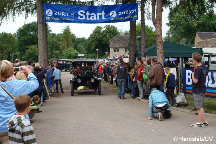 Bild: Start zum Naturhof Zellewitz im Saaletal.