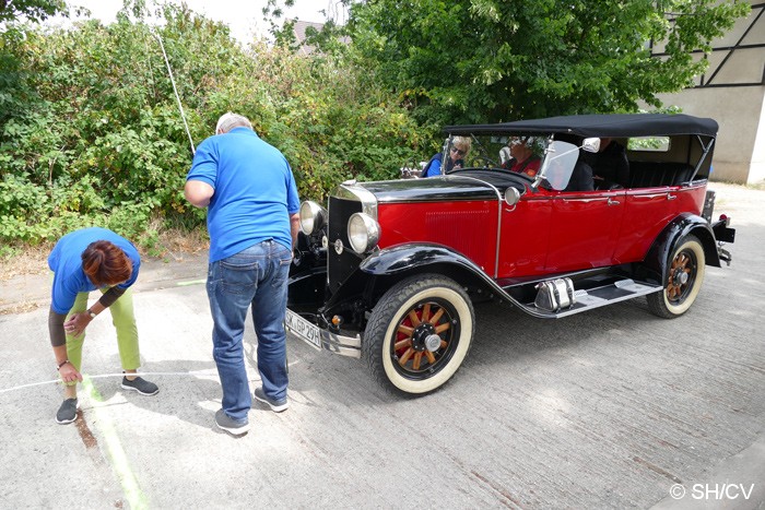 Bild: Geschick war in Göttnitz gefragt: Hier musste das Fahrzeug mittig nach links und rechts sowie geringstem Abstand nach vorne geparkt werden.