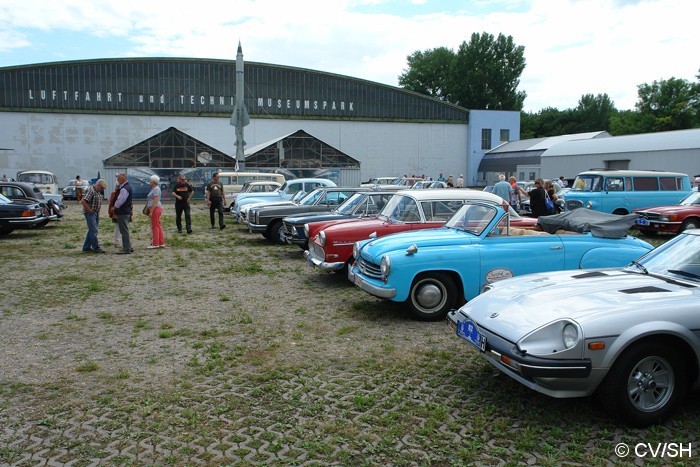 Bild: Am Zielpunkt im Technik- und Fahrzeug Museum Merseburg konnten die Teilnehmer das dortige Museumgelände besuchen.