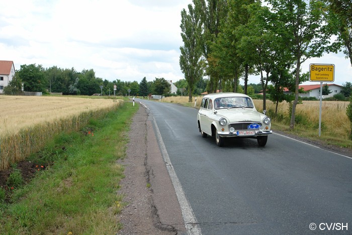 Bild: Ausfahrt zum Etappenziel Merseburg.