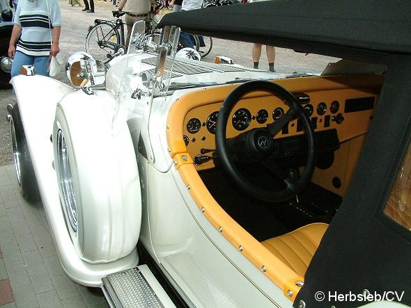 Auftakt zur 6. Curbici Veterano: Auf dem Zörbiger Schloßgelände treffen sich die Teilnehmer und stellen ihre schmuck hergerichteten Oldtimerfahrzeuge aus. Bild: Auftakt zur 6. Curbici Veterano: Auf dem Zörbiger Schloßgelände treffen sich die Teilnehmer und stellen ihre schmuck hergerichteten Oldtimerfahrzeuge aus.