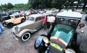 Bevor die Curbici Veterano beginnt, kann man sich auf dem Schlossplatz in Zörbig ab 9 Uhr die schönen alten Oldtimer anschauen.